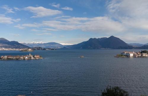 Carciano Apartamento | Apartment Punta Borromea by Interhome