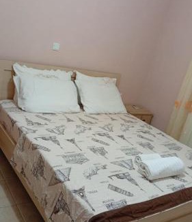 Himare Apartamento | Apartment Qender Himare