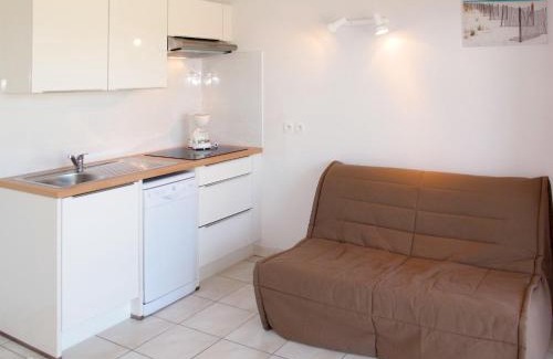 Biscarrosse Plage Apartamento | Apartment Résidence Belle Dune-2 by Interhome