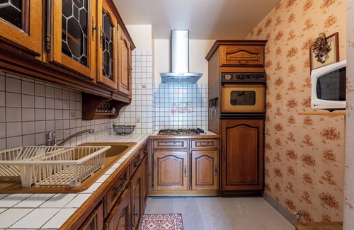 Thones Apartamento | Apartamento 'Résidence Du Parc' con balcón