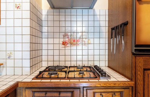 Thones Apartamento | Apartamento 'Résidence Du Parc' con balcón