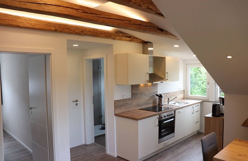 Lindau Apartamento | Apartment 'Red' with Shared Garden, Balcony and Wi-Fi