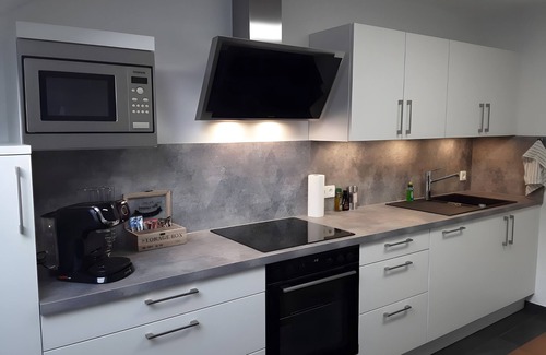 Bad Wildbad Apartamento | Apartamento 'Relax 2' con vistas a la montaña, terraza privada y Wi-Fi