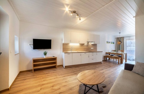 Tesimo Apartamento | Apartamento vacacional "Residence Alpina - Family Nr. 10" con balcón y Wi-Fi