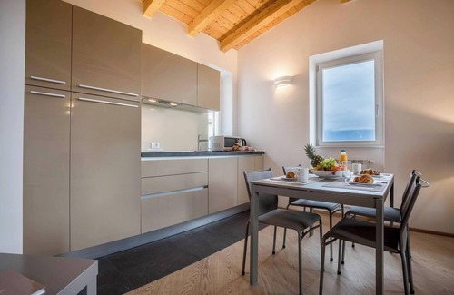 Aer Apartamento | Apartamento "Residencia La Villa Cuore" con maravillosas vistas, Wi-Fi y piscina