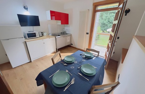 Mestriago Apartamento | Apartment 'Ride Home 3' with Mountain View, Shared Garden and Wi-Fi