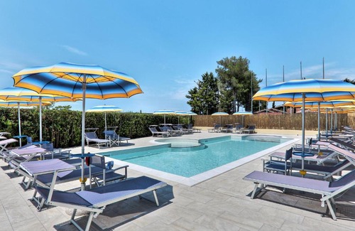 Marina di Cecina Apartamento | Apartment Riviera 1 by Interhome