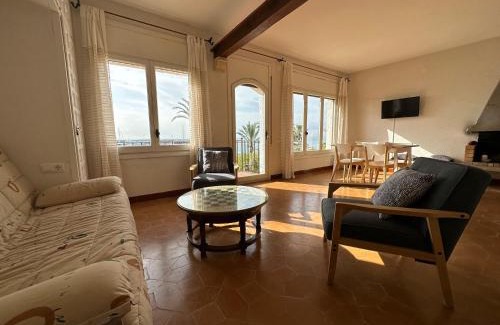 El Roc de Sant Gaieta Apartamento | Apartment ROC SANT GAÏTA - SEAFRONT View - PORT AVENTURA