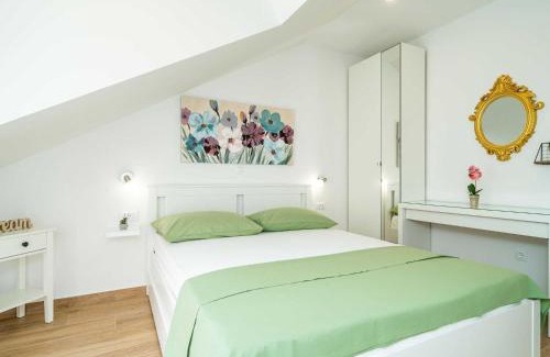 Srebreno Apartamento | Apartment & Rooms Papa - Premium Double or Twin Room with Balcony and Partial Sea View Soba 2