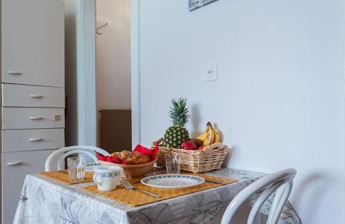 Noveli Apartamento | Apartment Rosablanche A55 by Interhome