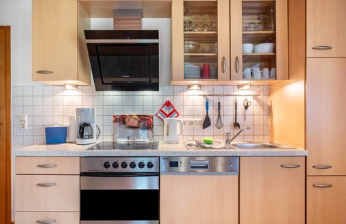 Sankt Maergen Apartamento | Apartamento 'Rose' con vistas a la montaña, terraza privada y Wi-Fi