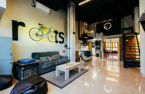 En Corts Apartamento | Apartment Ruzafa Roots, 12 min to Centre, Smart TV, Wine