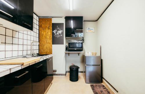 En Corts Apartamento | Apartment Ruzafa Roots, 12 min to Centre, Smart TV, Wine