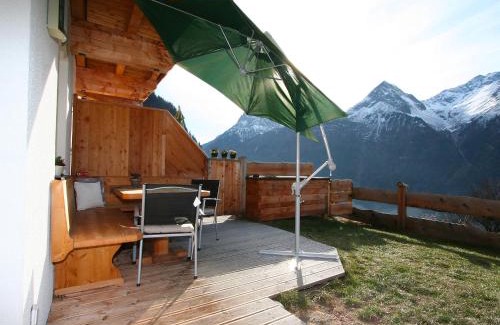 Runhof Apartamento | Apartment s' HimmelReich-1 by Interhome