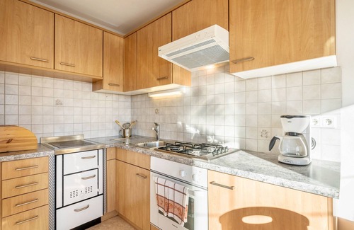 San Genesio Atesino Apartamento | Apartamento 'Stücklhof Wohnung Rose' con vistas a la montaña, jardín compartido y Wi-Fi