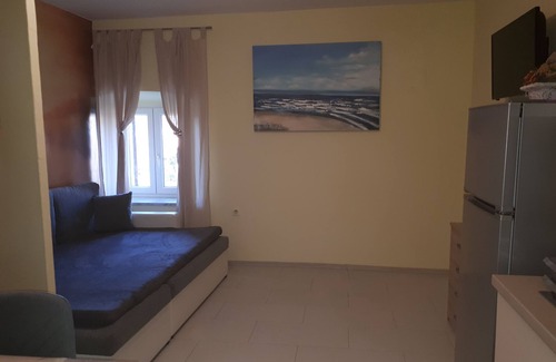 Malinska-Dubasnica Apartamento | Apartment Sabina & Grapes