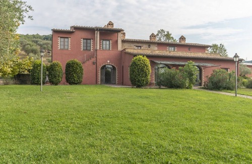 Magione Apartamento | Apartment Salon + Vineyards