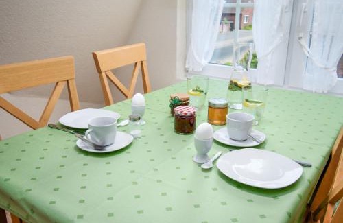 Norddeich Apartamento | Apartment Sandburg by Interhome