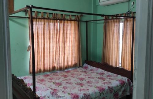 Mukundapur Apartamento | Apartment Santana 5 with Lift, AC, Aqua Guard, W machine and Garage