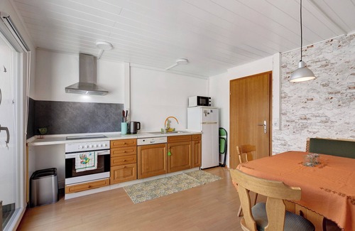 Reiselfingen Apartamento | Apartamento 'Santiago' con terraza compartida, jardín compartido y Wi-Fi