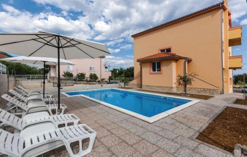 Rudine Apartamento | Apartment Sara