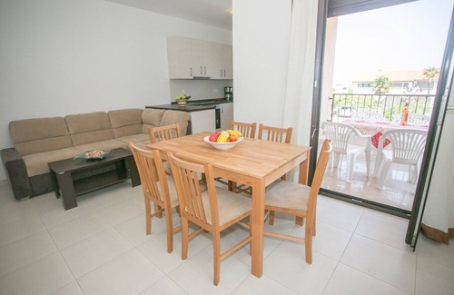 Mali Maj Apartamento | Sara / Three-Bedroom Apartment No.1 with Balcony