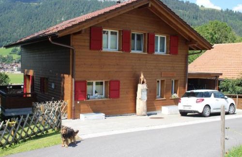 Zweisimmen Apartamento | Apartment Schön-Egg by Interhome