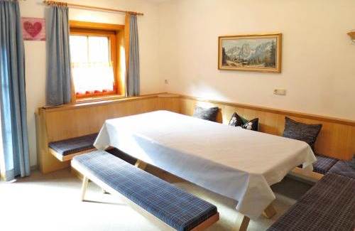 Schwendau Apartamento | Apartment Schoberhof by Interhome