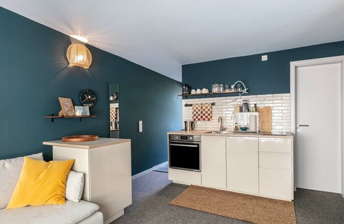 Joachimsthal Apartamento | Apartamento 'Schorfheider Blueberry Am Grimnitzsee' con balcón y Wi-Fi
