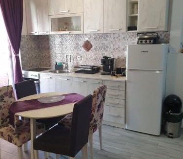 Skaljari Apartamento | Apartment Sea View