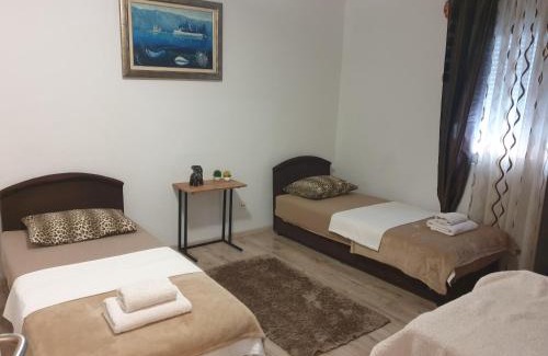 Skaljari Apartamento | Apartment Sea View
