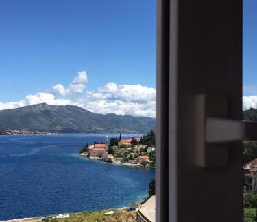 Medvinjak Apartamento | Apartment sea view, Terrace, Parking near Korcula