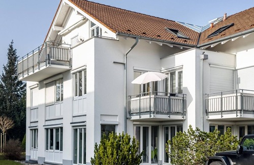 Langenargen Apartamento | Apartamento 'Seeliebe' con balcón y Wi-Fi