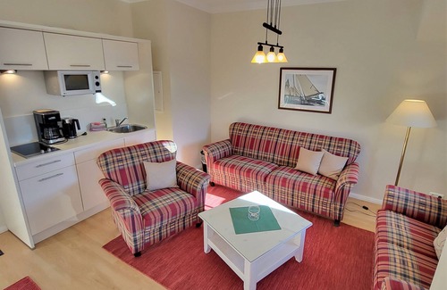 Kuhlungsborn Ost Apartamento | Apartment Silbermöwe - 4 star Hotel Hubertusburg