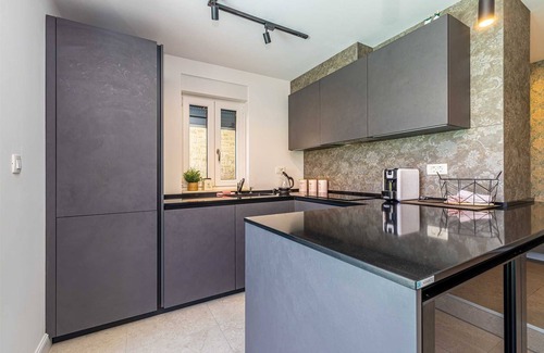 Njivice Apartamento | Apartment SIORA with heated pool