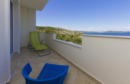 Zirje Apartamento | Apartment Skroza 2