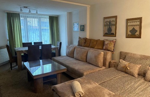 Visoko Apartamento | Apartment Sky