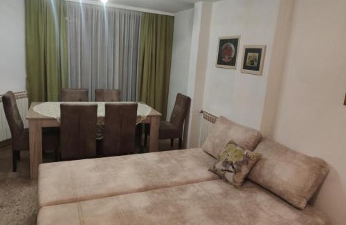 Visoko Apartamento | Apartment Sky
