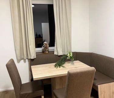 Knittelfeld Apartamento | Apartment Sofia Nähe Redbull Ring