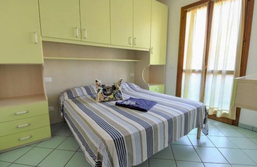 Rosapineta Apartamento | Apartment Solmare-47 by Interhome