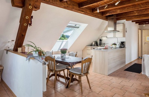 Hofsgrund Apartamento | Apartamento 'Sport Rees - Ferienwohnung Pia' con vistas a la montaña, terraza compartida y Wi-Fi