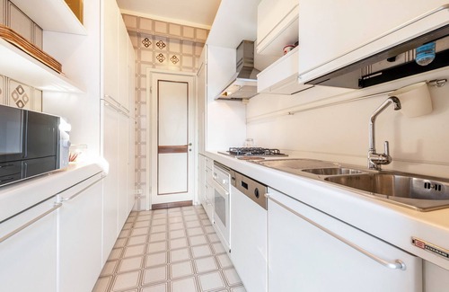 Barbarano Apartamento | Apartamento 'Spiaggia D'oro Lake View' con vistas al lago, Wi-Fi y aire acondicionado