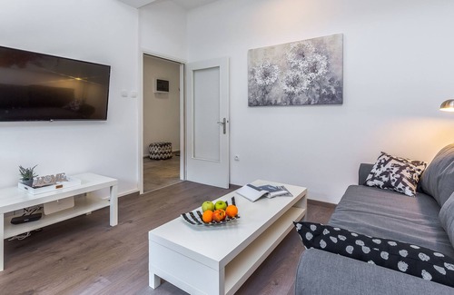Rijeka Apartamento | Apartment Stay IN