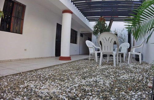 Cabarete Apartamento | Apartment steps from a quiet surfing beach, pool/TV/Wi-fi/AC