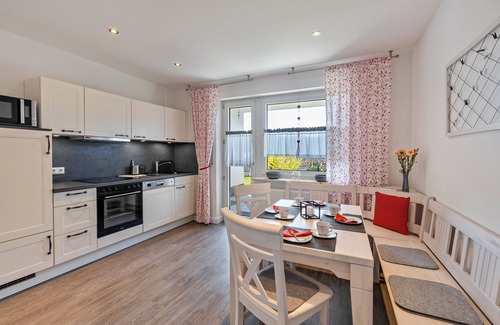 Herscheid Apartamento | Apartamento 'Sterl 13' con terraza privada, jardín privado y Wi-Fi