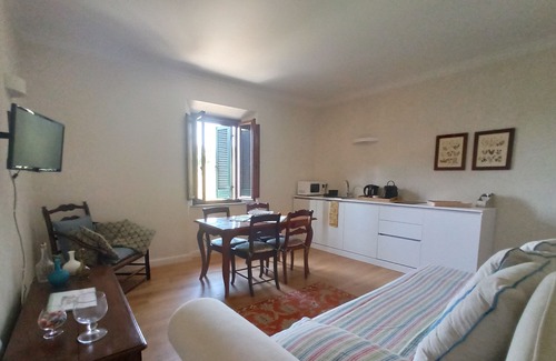 Riotorto Apartamento | Apartamento en villa rural con parque de árboles seculares a 800 metros del mar.