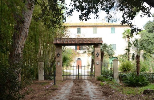 Riotorto Apartamento | Apartamento en villa rural con parque de árboles seculares a 800 metros del mar.