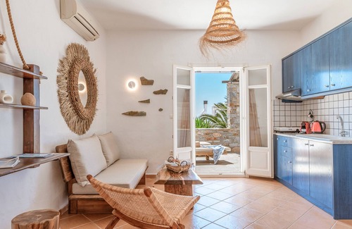 Kini Apartamento | Apartamento 'Suite No 2' con vistas al mar, Wi-Fi y aire acondicionado