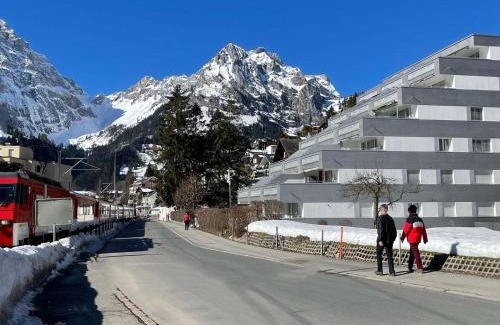 Engelberg Apartamento | Apartment Sunnmatt West Wohnung 936 by Interhome