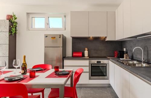Consiglio di Rumo Apartamento | Apartment Sunny House by Interhome